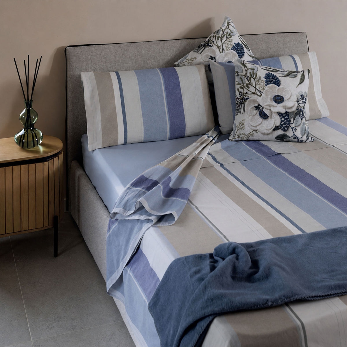 Parure copripiumino Interlinea var.02 160x300 - 1 Piazza