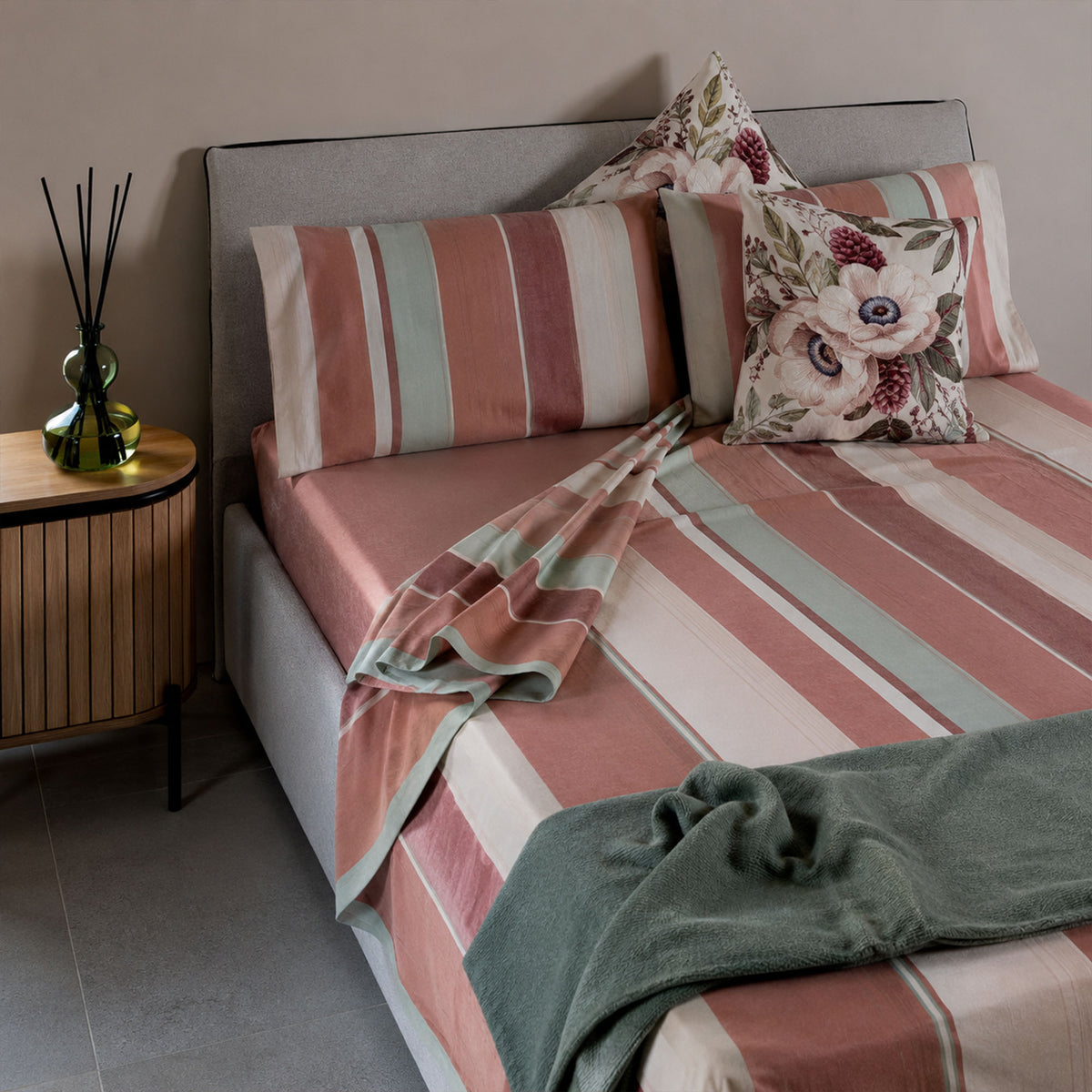 Parure copripiumino Interlinea var.03 160x300 - 1 Piazza