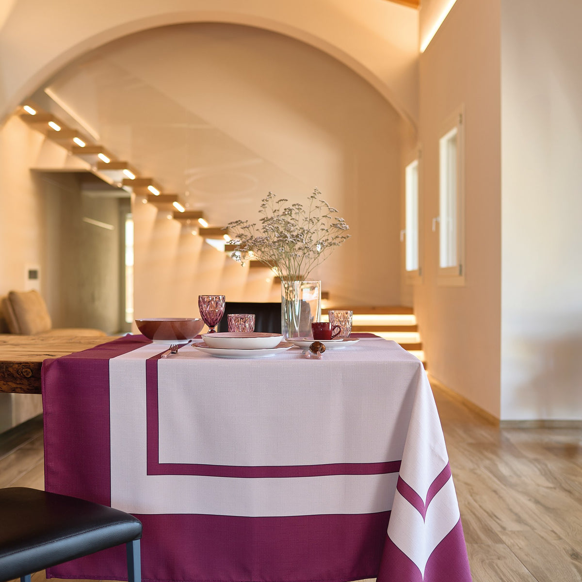Tovaglia Korin Vibra var.06 Amarone 155 x 180