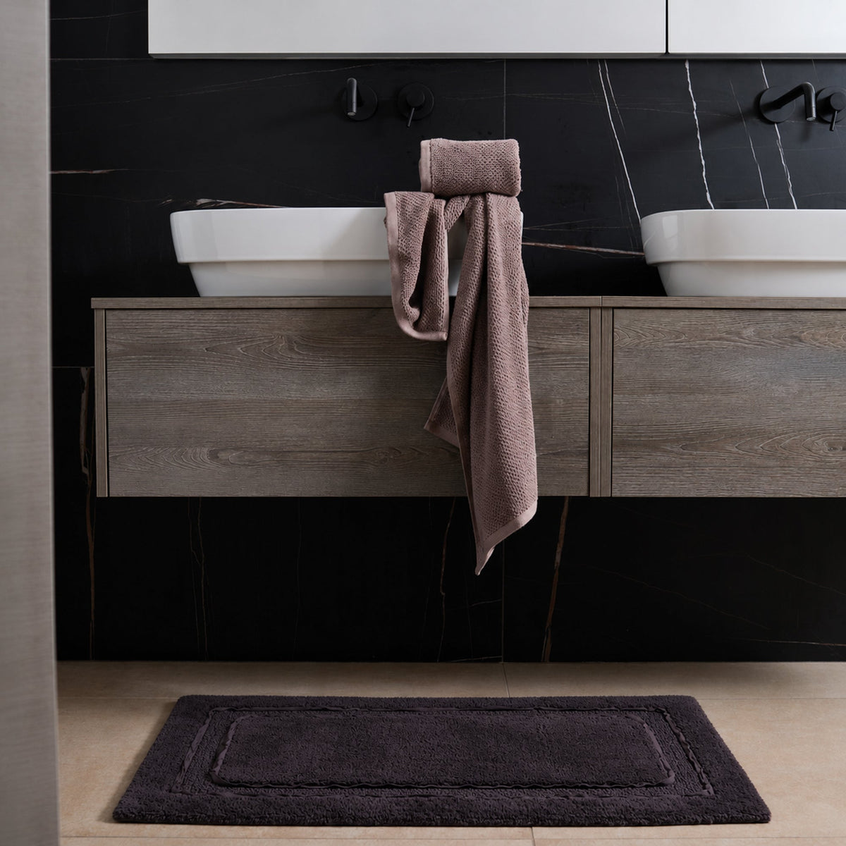 Tappeto Sensi in Cotone Nero